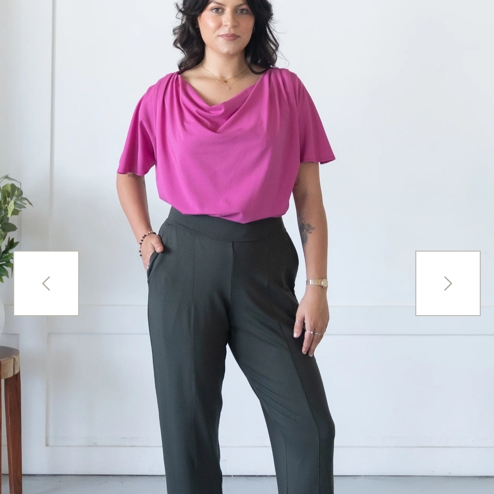 Encircled Evolve Top (Magenta L)